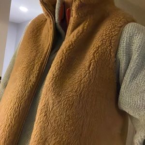 J. Crew Winter Sherpa Vest, Size Women’s M